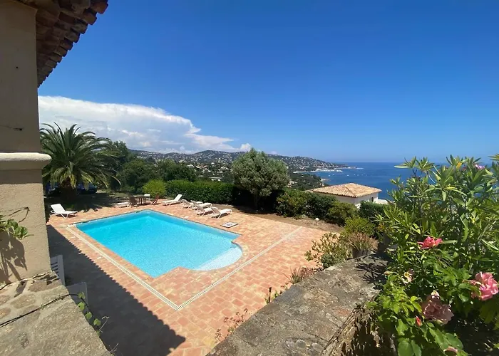 فيلة Louise سانت ماكسيم